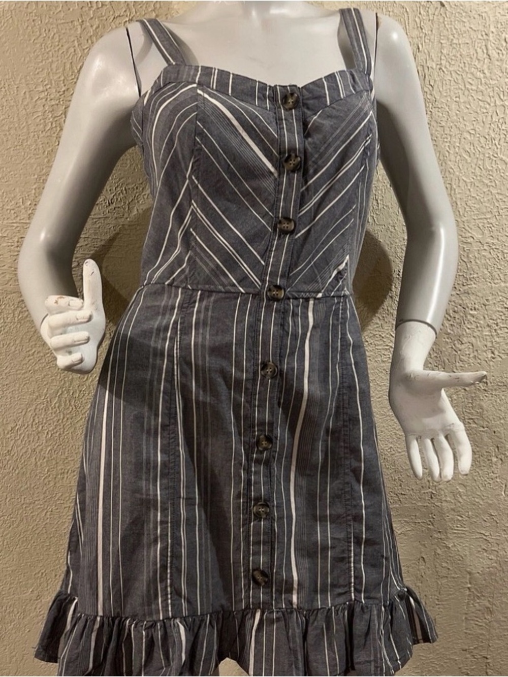 Aprils kiss Striped Button-Front Sleeveless Dress in Gray